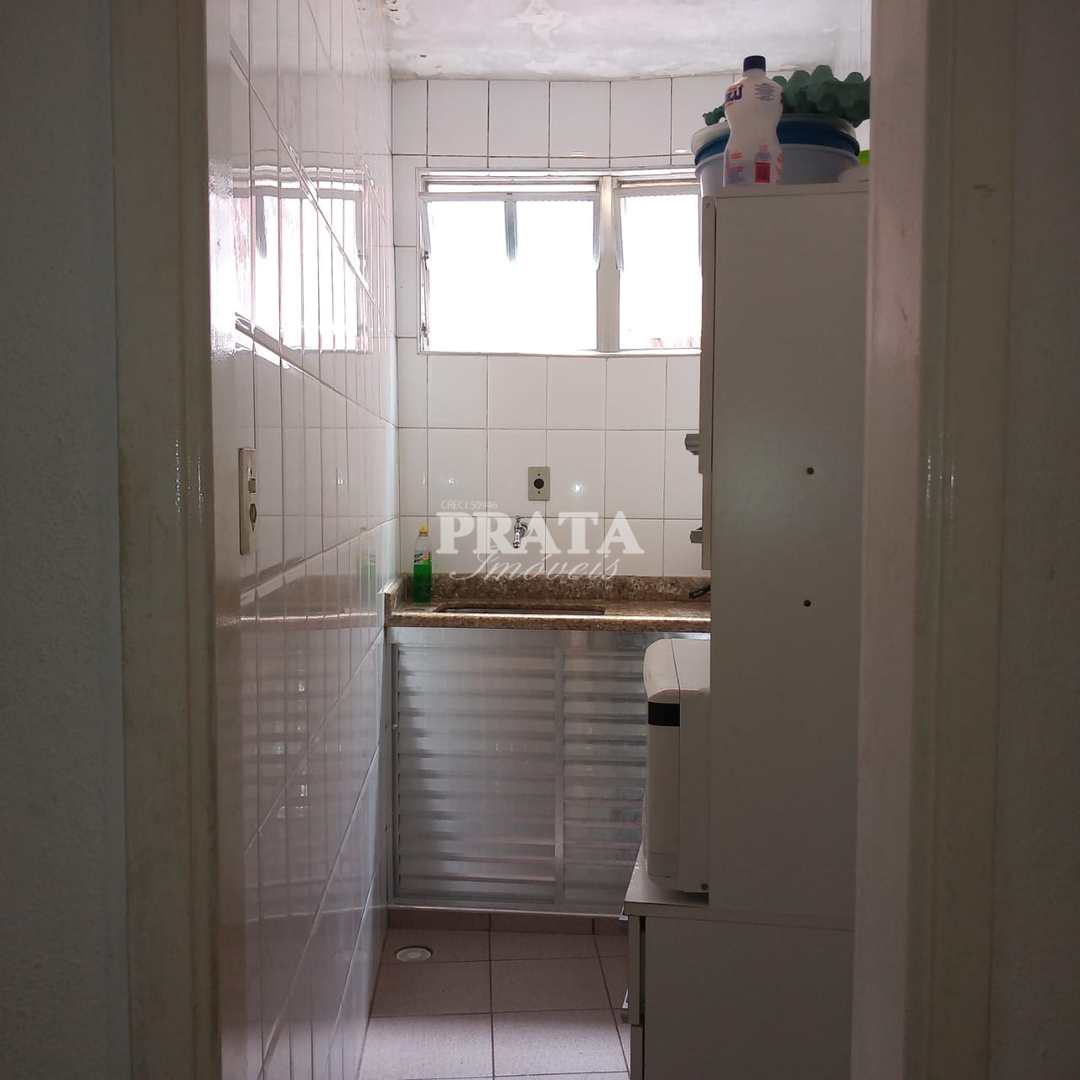 Apartamento à venda com 1 quarto, 45m² - Foto 17