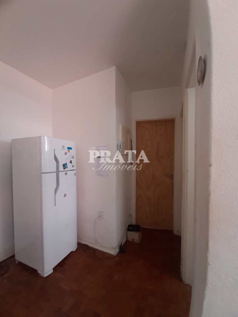 Apartamento à venda com 1 quarto, 45m² - Foto 14