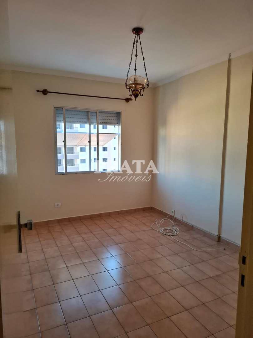 Apartamento para alugar com 2 quartos, 95m² - Foto 4