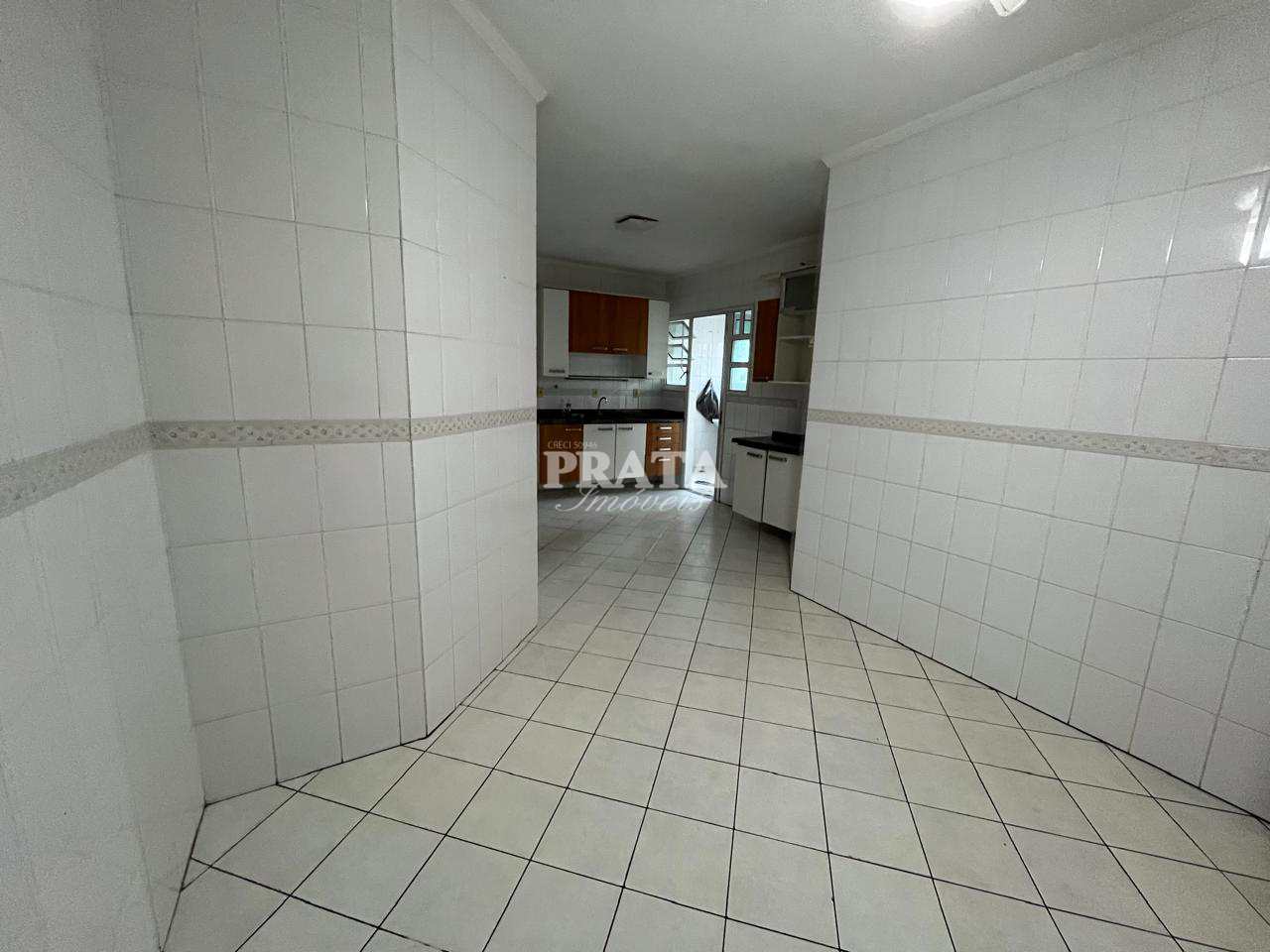 Apartamento para alugar com 3 quartos, 130m² - Foto 5