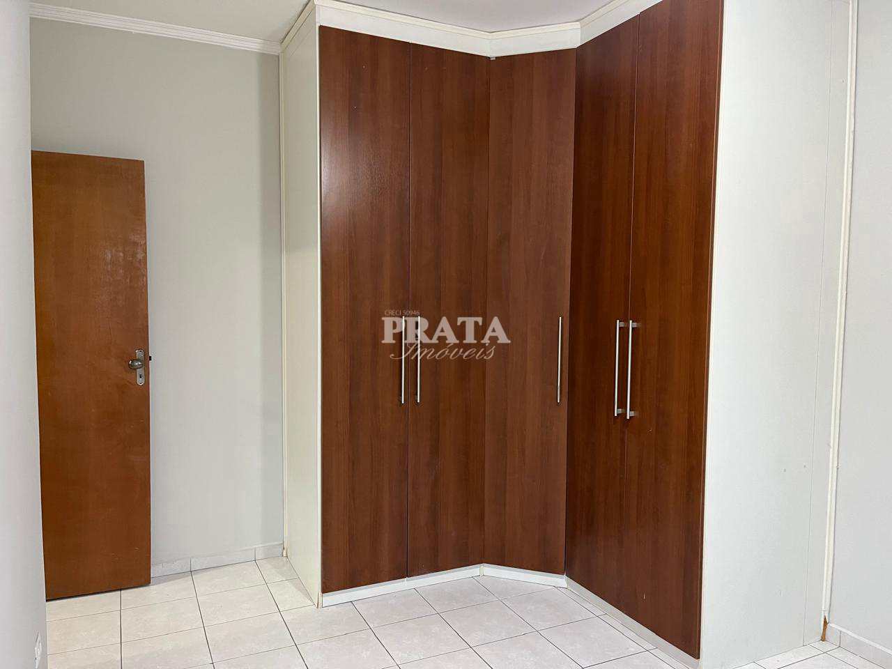 Apartamento para alugar com 3 quartos, 130m² - Foto 11