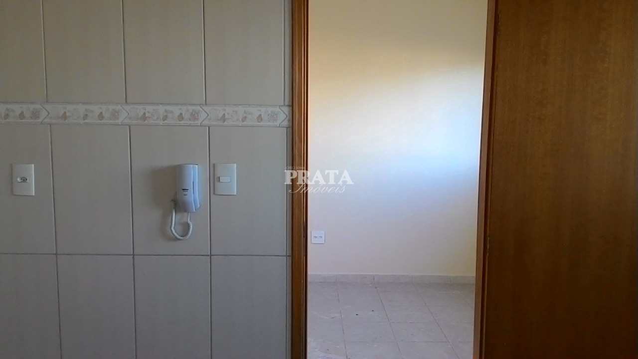 Apartamento à venda com 3 quartos, 110m² - Foto 17