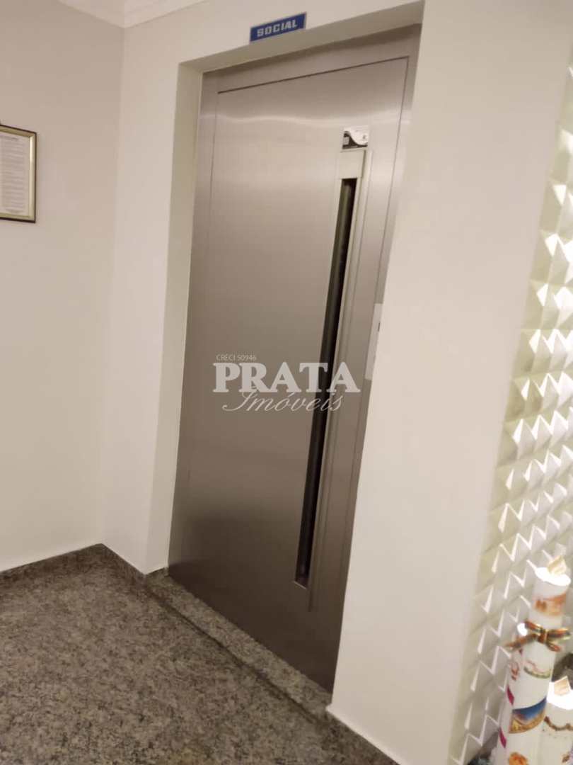 Apartamento à venda com 3 quartos, 130m² - Foto 13