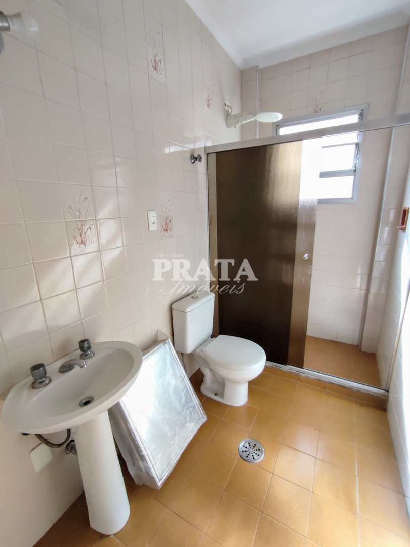 Apartamento para alugar com 2 quartos, 125m² - Foto 12