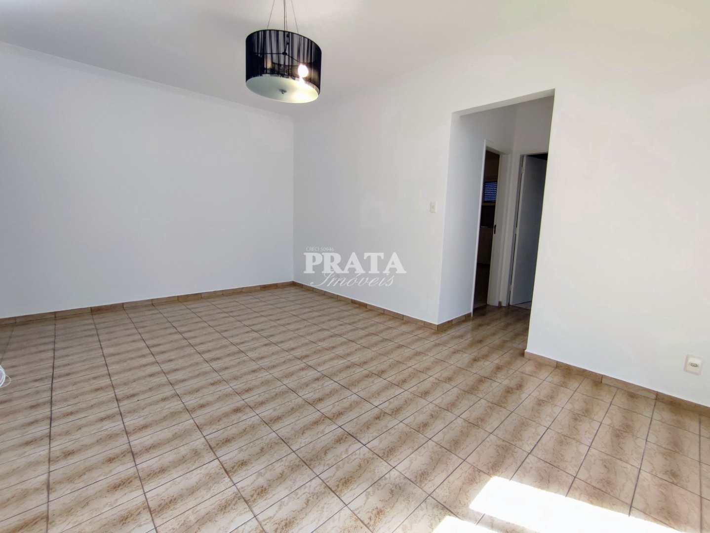 Apartamento para alugar com 2 quartos, 125m² - Foto 4