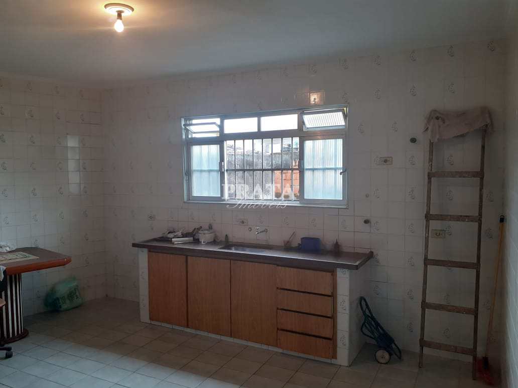 Casa para alugar com 3 quartos, 150m² - Foto 23