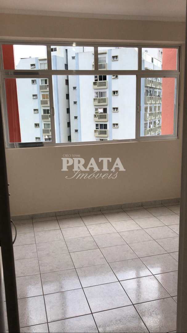 Apartamento à venda com 2 quartos, 70m² - Foto 12