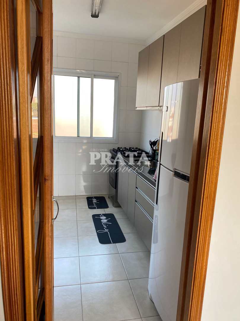 Apartamento à venda com 2 quartos, 70m² - Foto 5