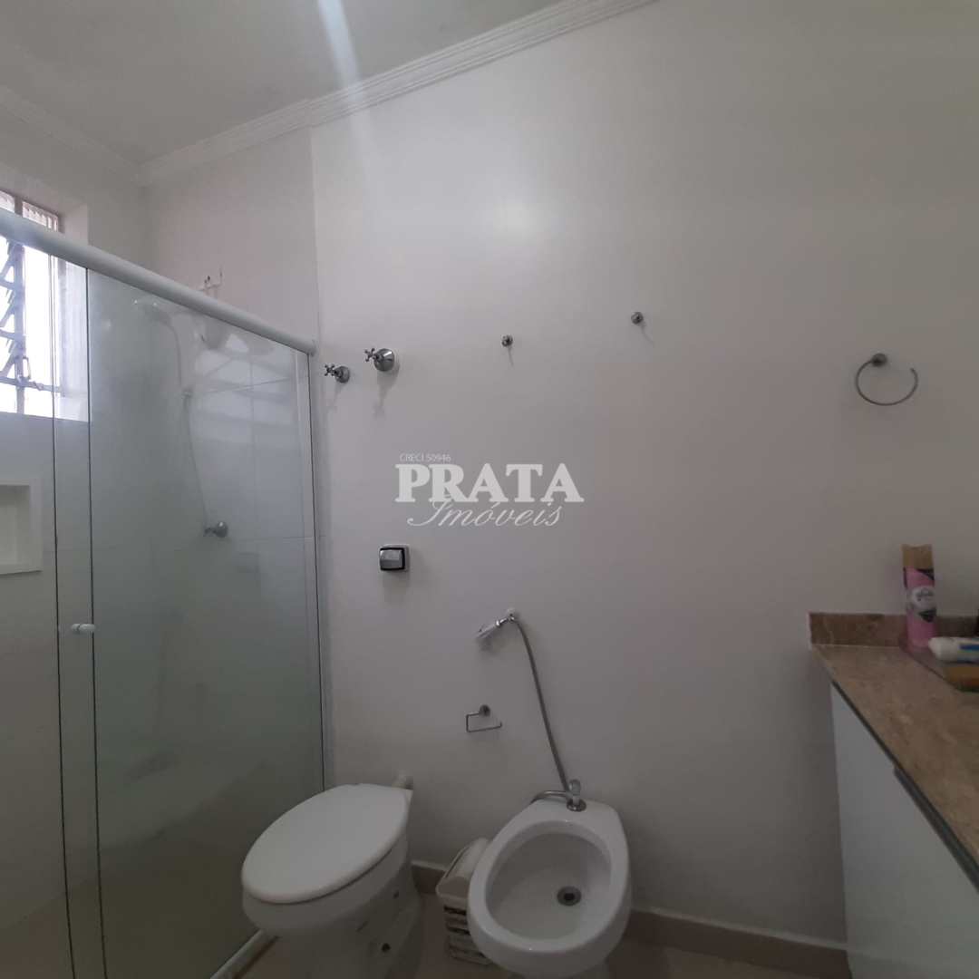 Casa à venda com 4 quartos, 200m² - Foto 32