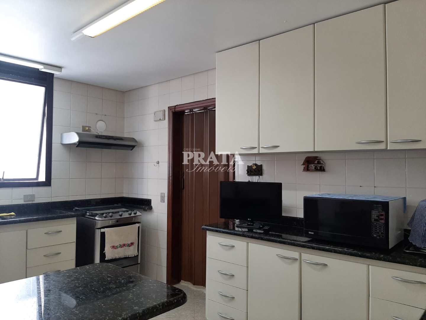 Apartamento à venda com 3 quartos, 143m² - Foto 22