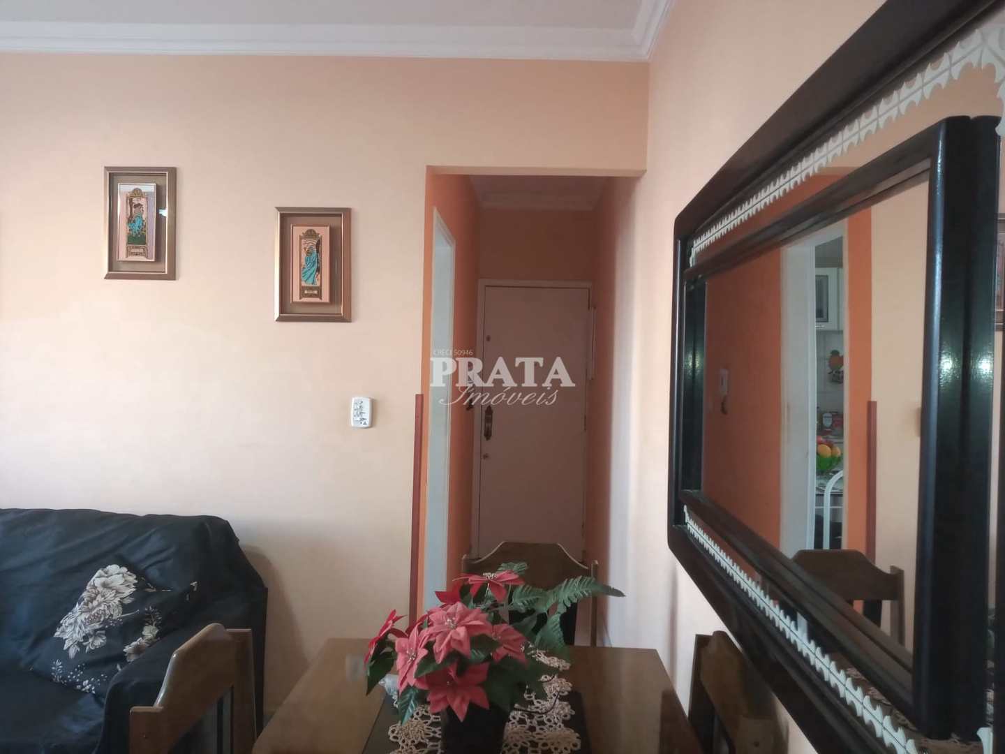 Apartamento à venda com 2 quartos, 70m² - Foto 4