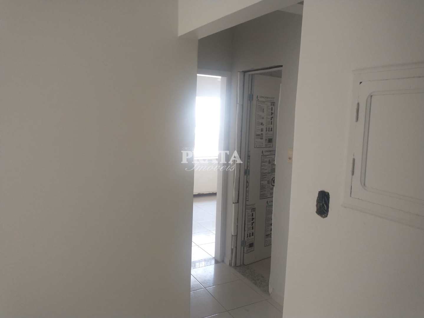 Apartamento à venda com 2 quartos, 106m² - Foto 11