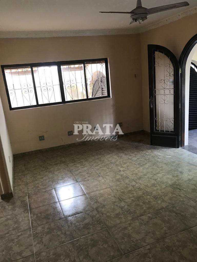 Casa à venda com 4 quartos, 350m² - Foto 3