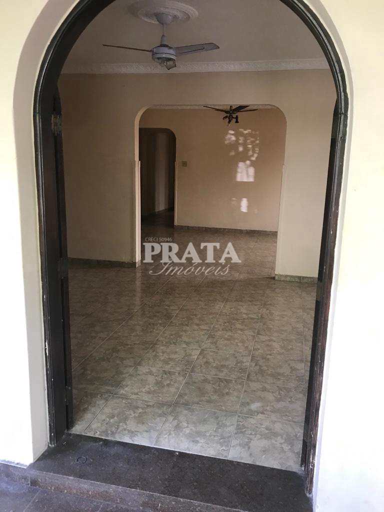 Casa à venda com 4 quartos, 350m² - Foto 4