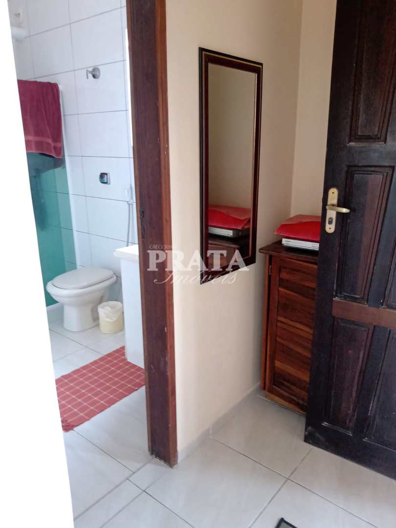 Sobrado à venda com 3 quartos, 241m² - Foto 13