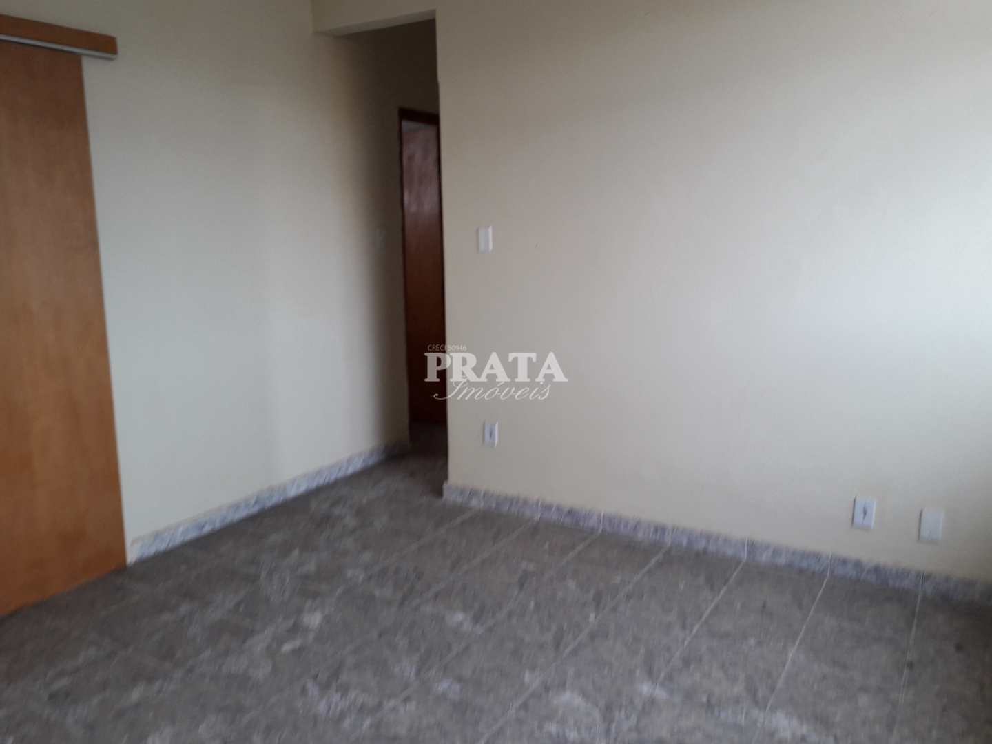 Apartamento à venda com 2 quartos, 65m² - Foto 3