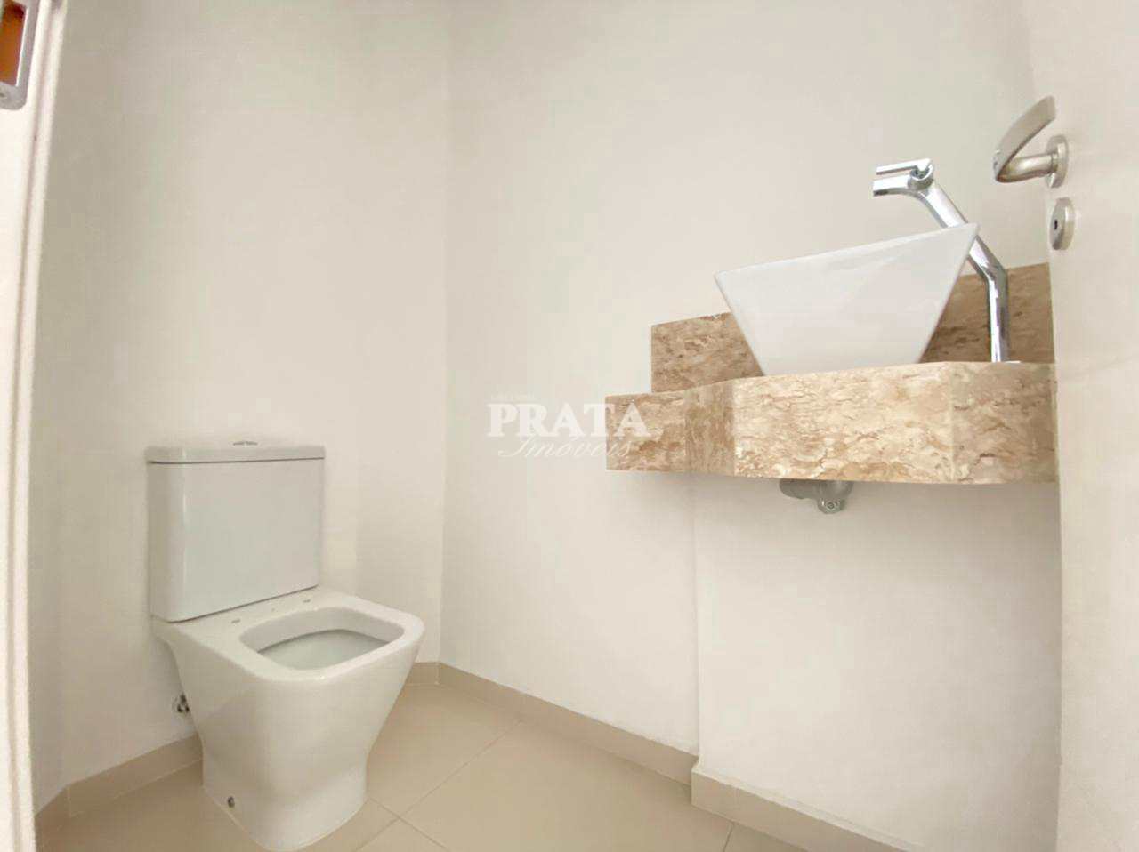 Apartamento para alugar com 4 quartos, 230m² - Foto 13