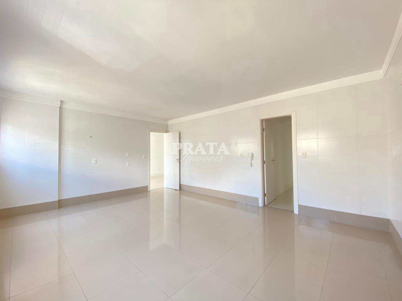 Apartamento para alugar com 4 quartos, 230m² - Foto 7