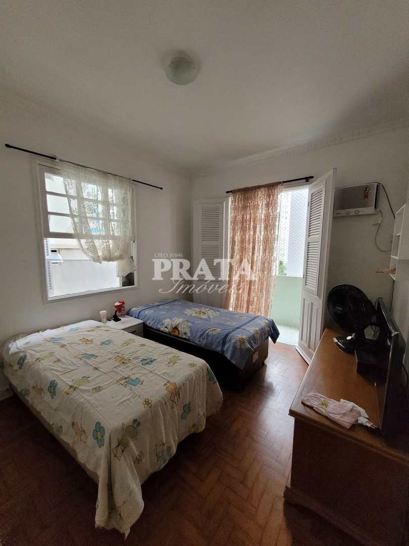 Apartamento à venda com 2 quartos, 70m² - Foto 3