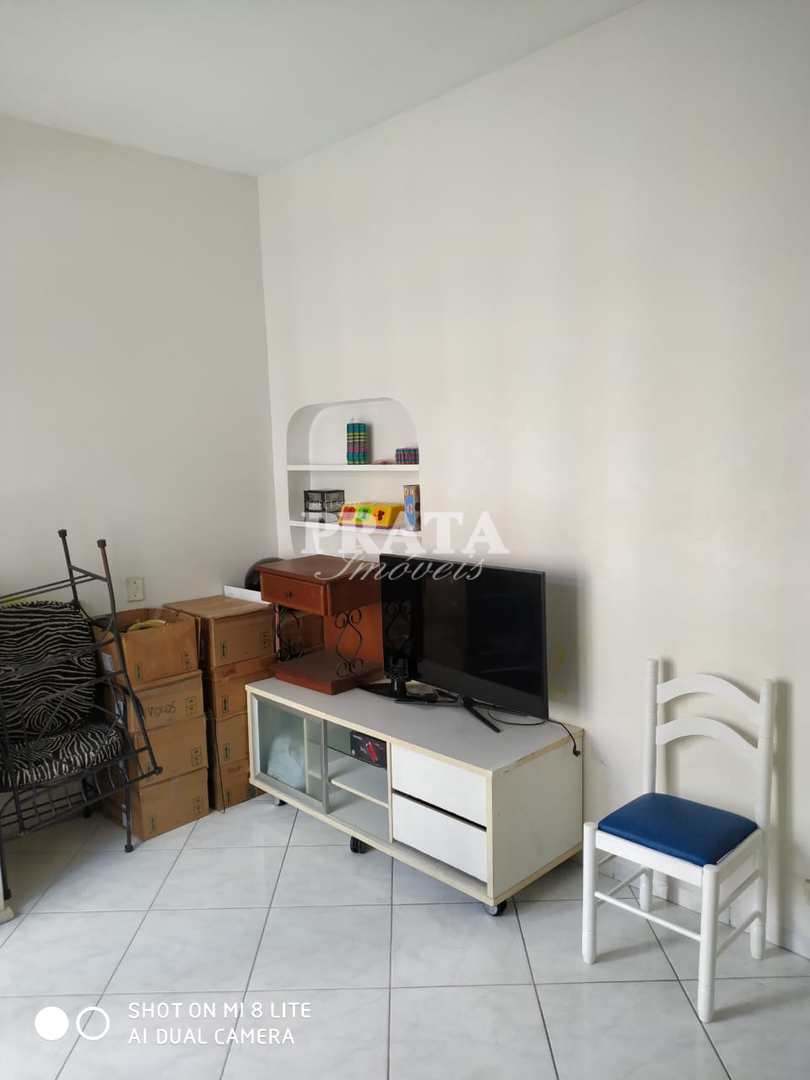 Apartamento à venda com 2 quartos, 72m² - Foto 8