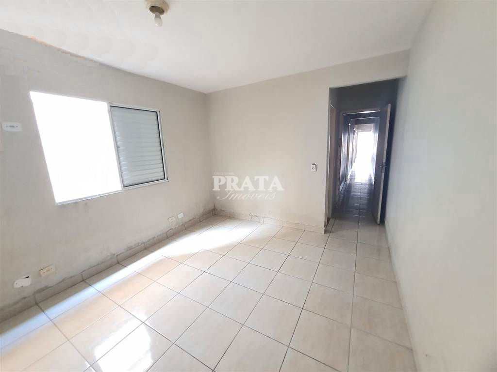 Casa à venda com 3 quartos, 82m² - Foto 2