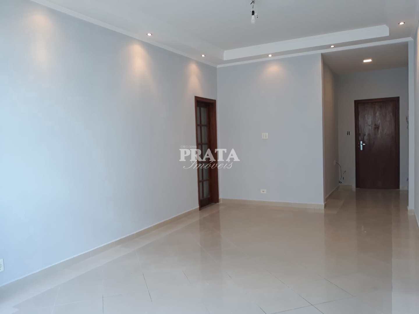 Apartamento à venda com 3 quartos, 119m² - Foto 2