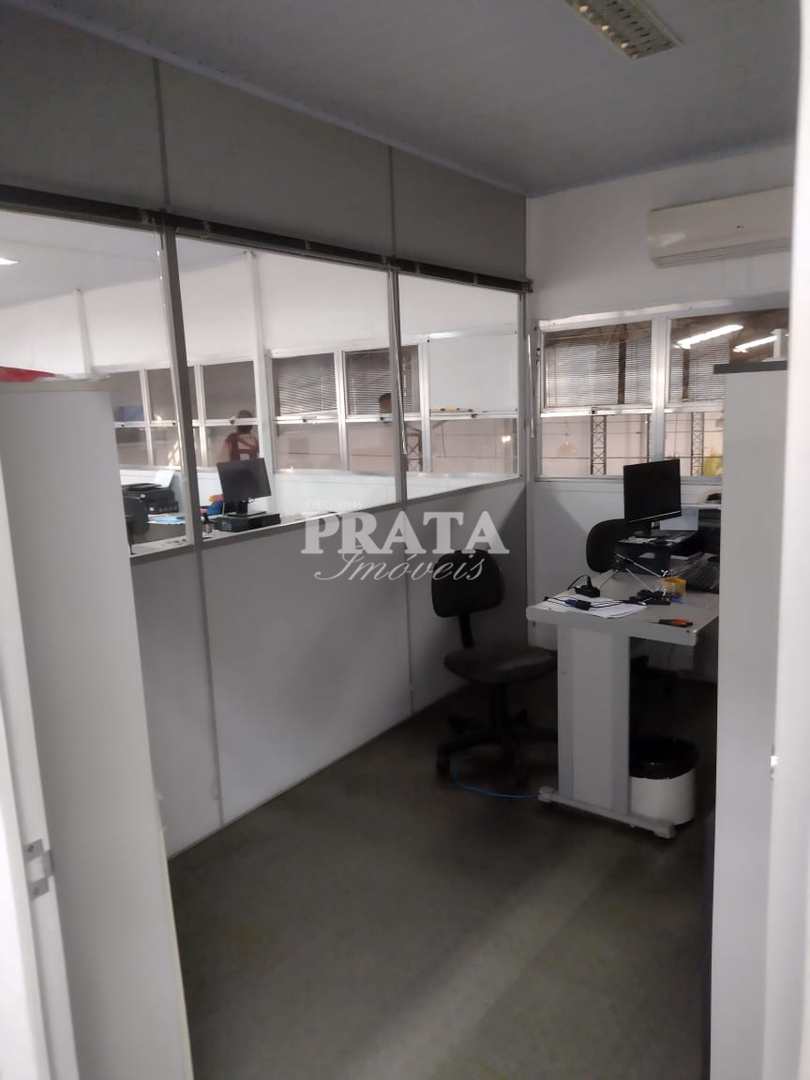 Depósito-Galpão-Armazém para alugar, 1000m² - Foto 6