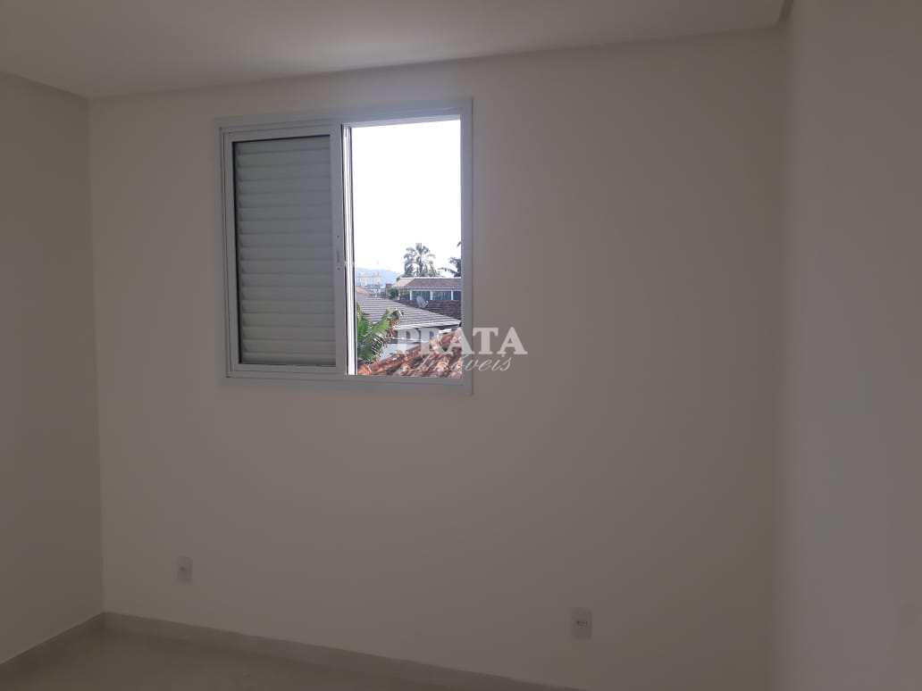 Casa à venda com 2 quartos, 70m² - Foto 12