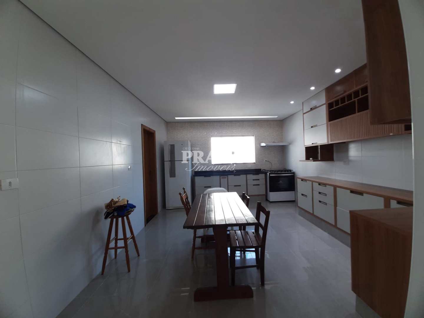 Casa à venda com 2 quartos, 170m² - Foto 10