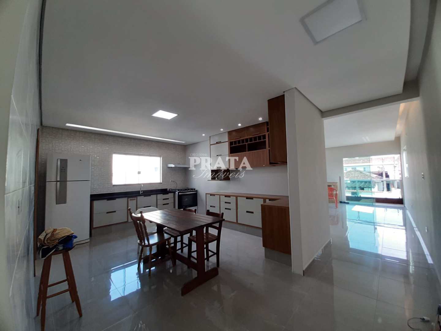 Casa à venda com 2 quartos, 170m² - Foto 13