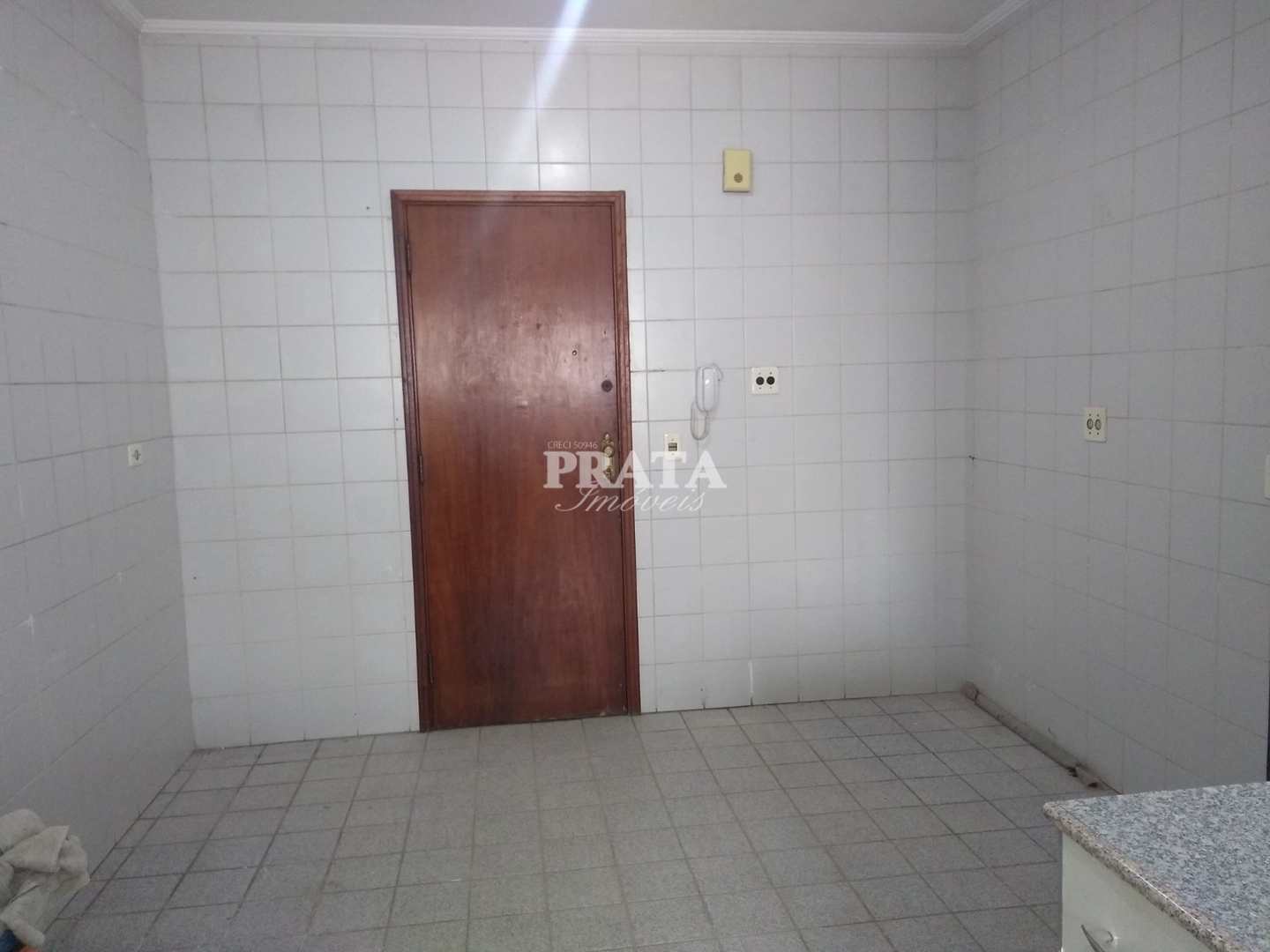 Apartamento à venda com 2 quartos, 99m² - Foto 4