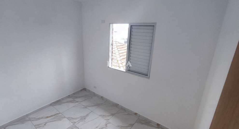 Casa à venda com 2 quartos, 80m² - Foto 8