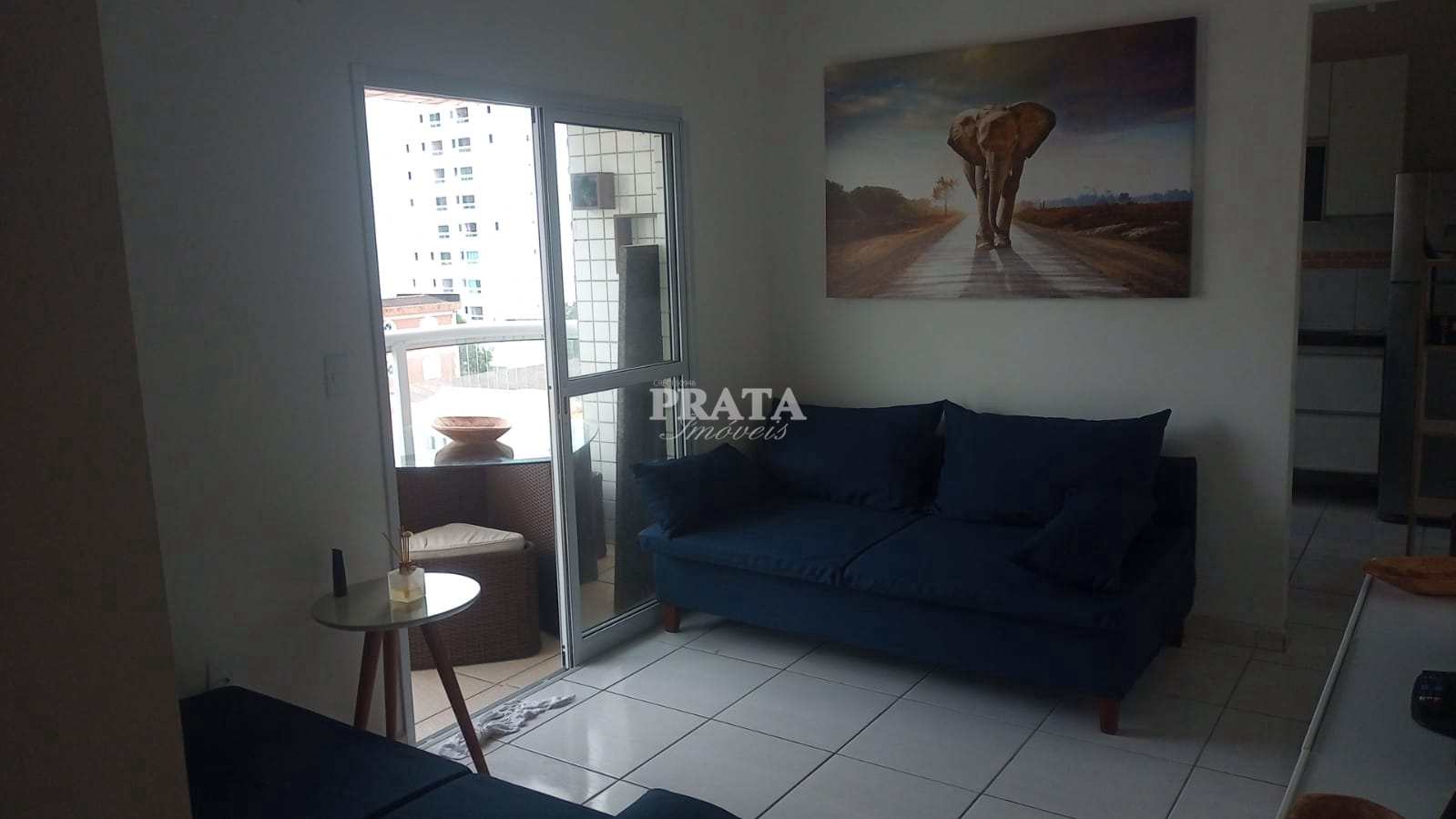 Apartamento à venda com 2 quartos, 69m² - Foto 3