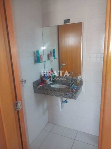 Apartamento à venda com 2 quartos, 69m² - Foto 11