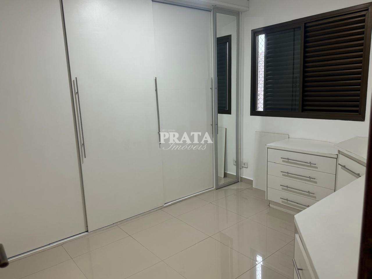 Apartamento para alugar com 3 quartos, 120m² - Foto 7