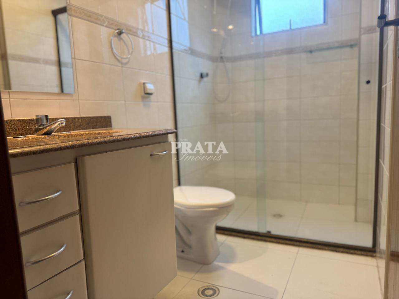 Apartamento para alugar com 3 quartos, 120m² - Foto 22