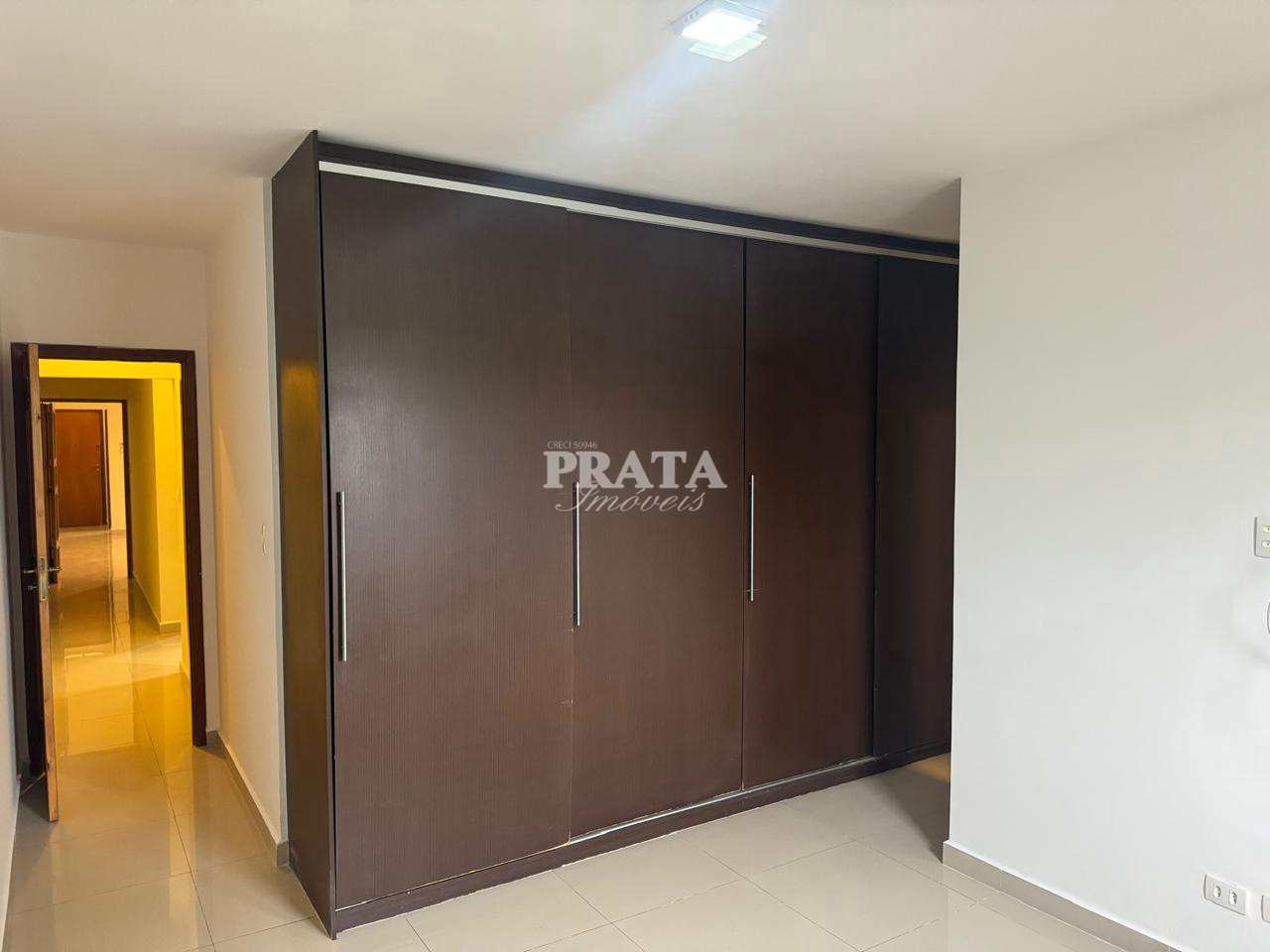 Apartamento para alugar com 3 quartos, 120m² - Foto 13