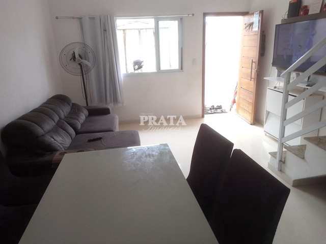 Sobrado à venda com 2 quartos, 130m² - Foto 1