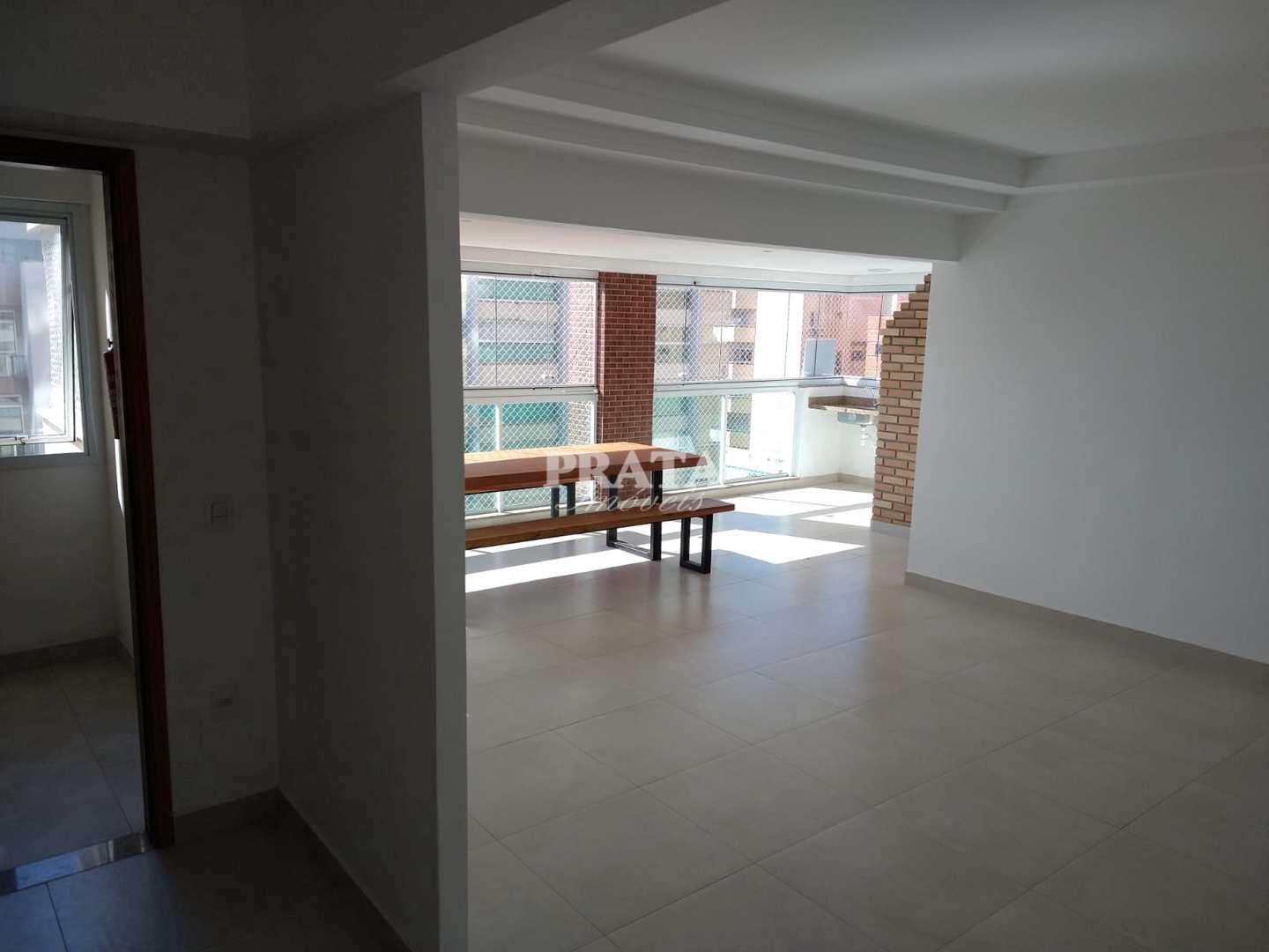 Apartamento à venda com 3 quartos, 118m² - Foto 3