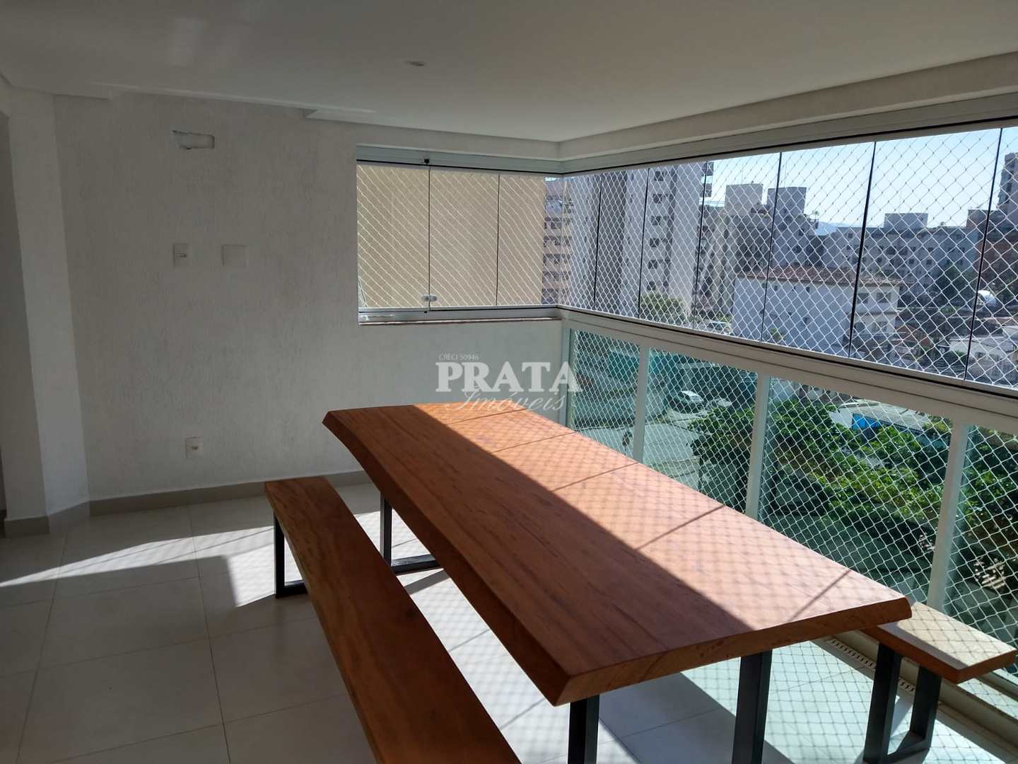 Apartamento à venda com 3 quartos, 118m² - Foto 4