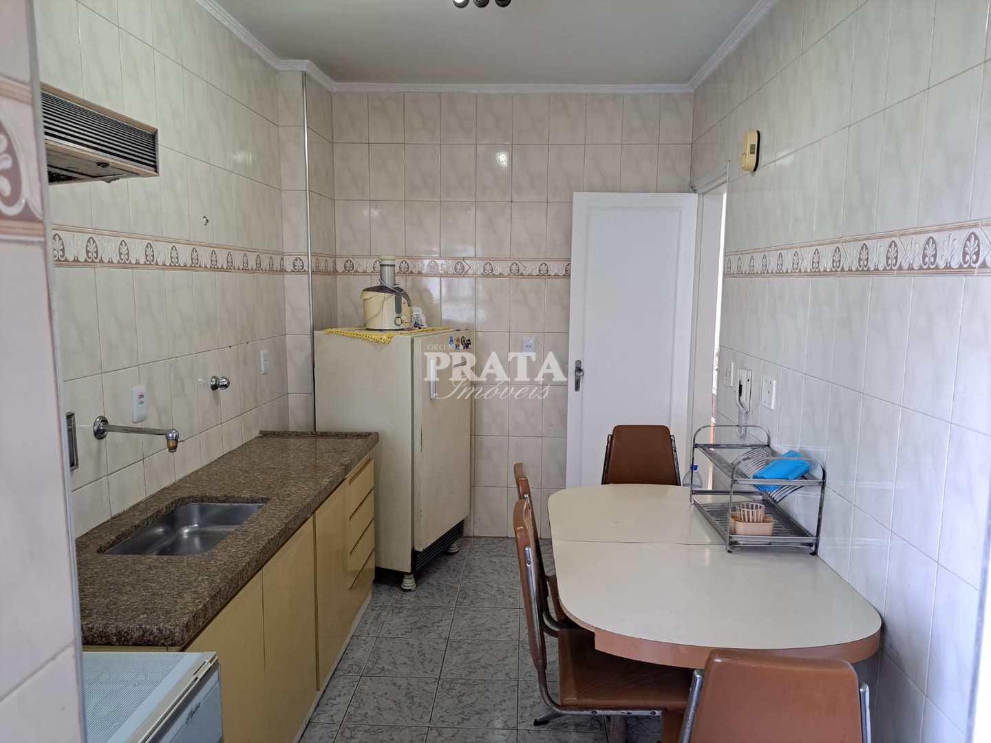 Apartamento à venda com 2 quartos, 85m² - Foto 9