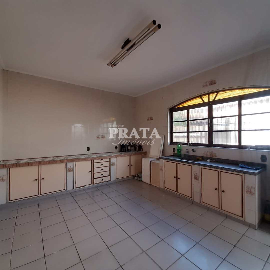 Casa à venda com 3 quartos, 100m² - Foto 10