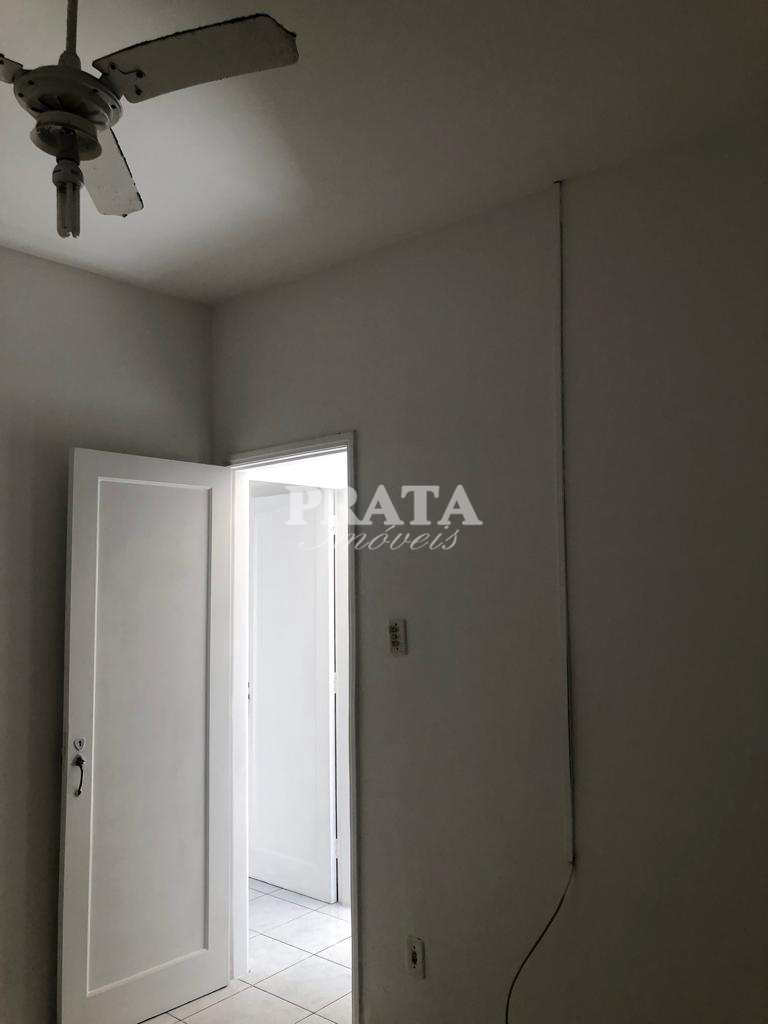 Apartamento à venda com 2 quartos, 65m² - Foto 8