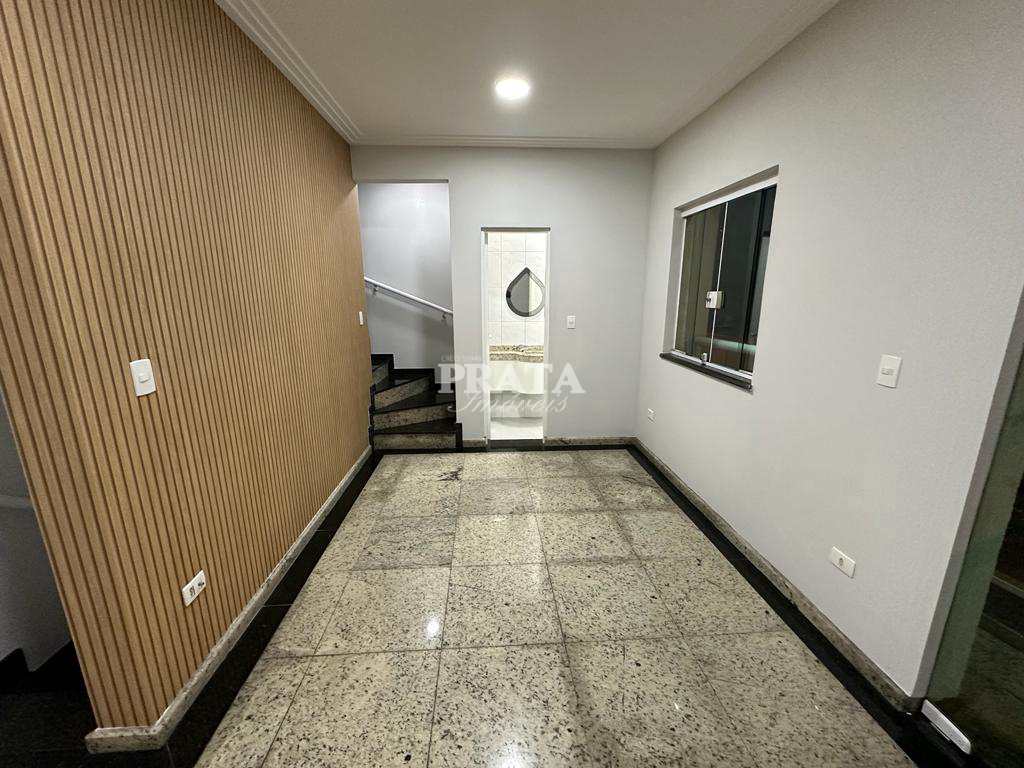 Sobrado à venda com 3 quartos, 145m² - Foto 2