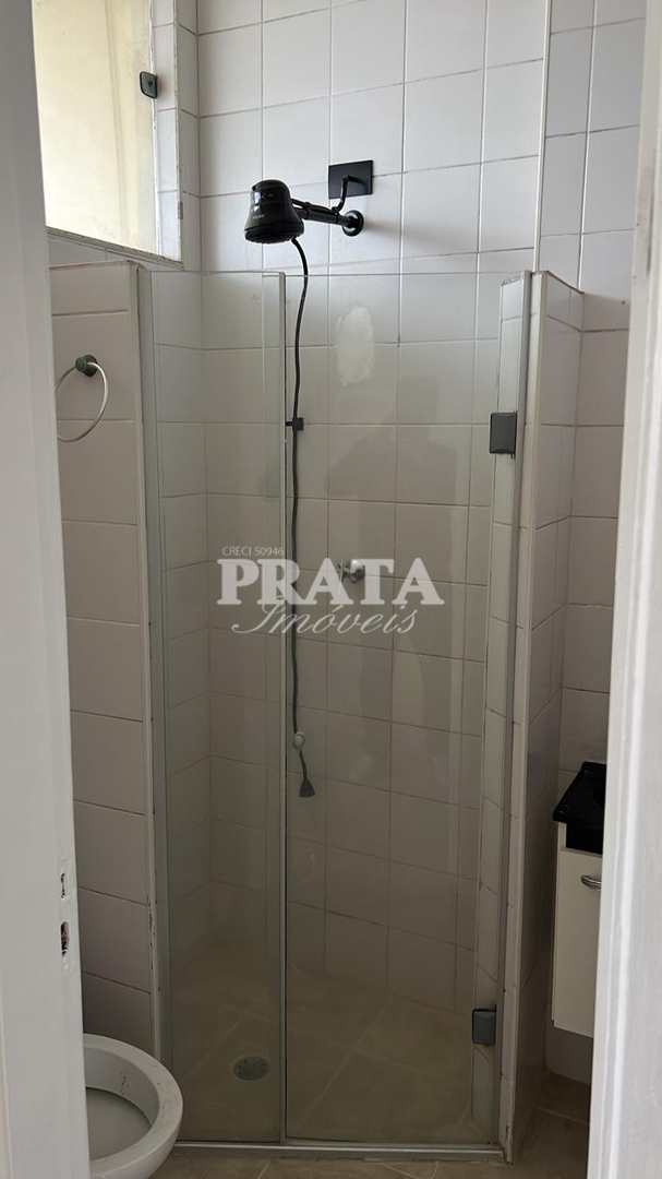 Apartamento para alugar com 2 quartos, 70m² - Foto 11