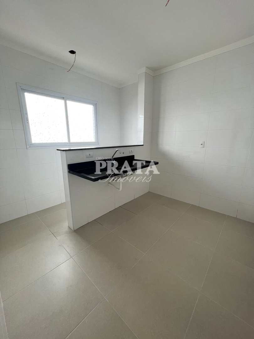 Casa à venda com 2 quartos, 75m² - Foto 14