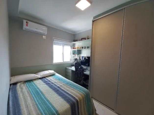 Apartamento à venda com 3 quartos, 96m² - Foto 10