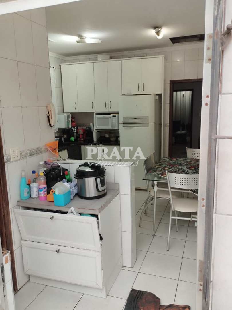 Casa à venda com 3 quartos, 230m² - Foto 21