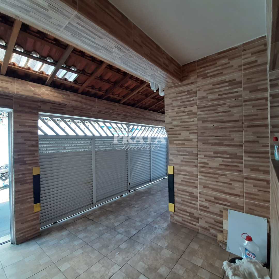 Casa à venda com 3 quartos, 92m² - Foto 4