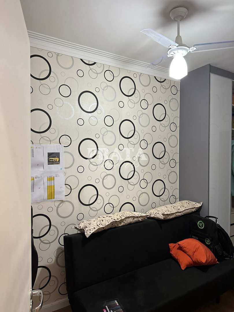 Apartamento à venda com 2 quartos, 77m² - Foto 10